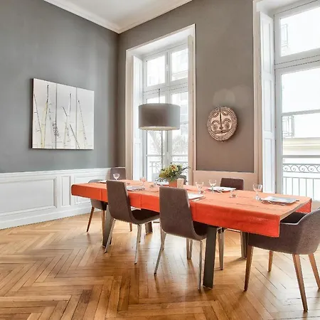 En Plein Centre D'exception Apartment